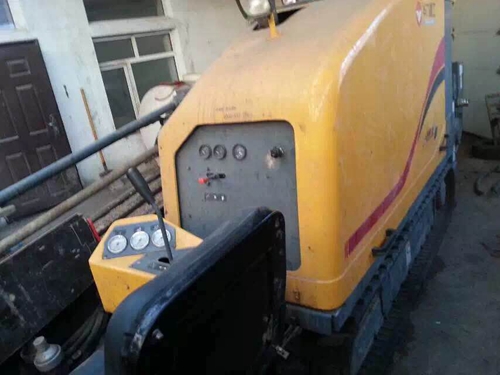 華力(lì)25噸 (3)